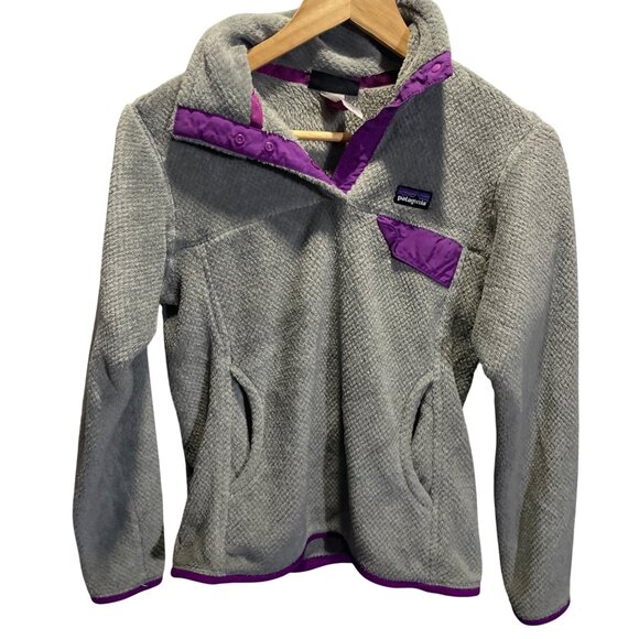 Patagonia Jackets & Blazers - Patagonia Womens Small Gray & Purple Fleece Pullover Snap-T Sweater